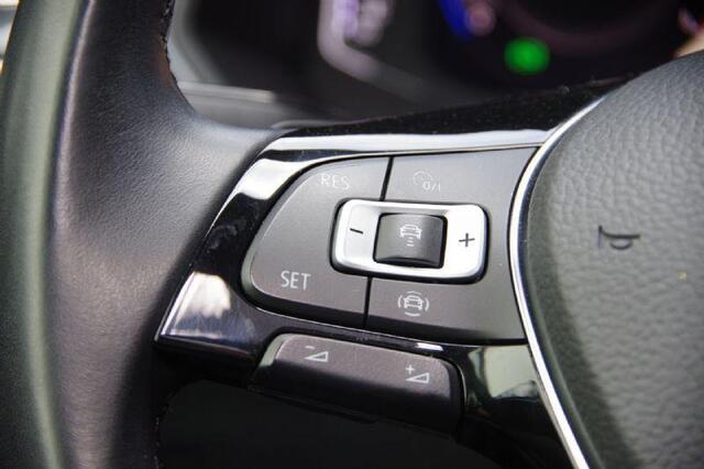 Volkswagen TIGUAN 1.5 TSI ACT Highline Business R-Line AUT. PANO, LED, LEDER, ACC, VIRTUAL COCKPIT, NAVI, PARKEERSENSOREN, CLIMA, 19'' LMV, NL AUT