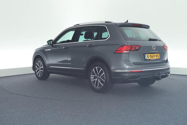 Volkswagen TIGUAN 1.5 TSI 150pk H6 Life Business Trekhaak Camera Stoelverwarming Navigatie