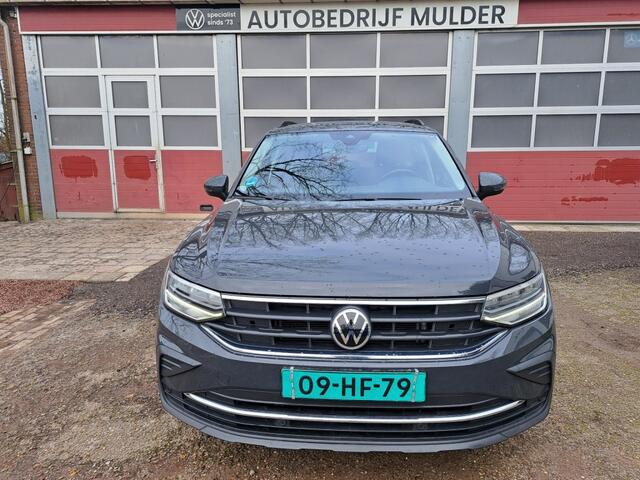 Volkswagen TIGUAN 1.5 TSI 150 Pk Life Business Dsg-7 Ecc Pdc Apple carplay LED