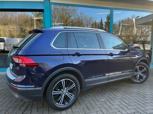 Volkswagen TIGUAN 1.4 TSI 4Motion Highline LED, Panorama, Camera, 18Inch, TrHaak