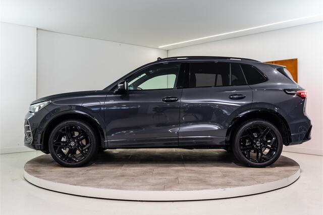 Volkswagen TIGUAN 1.5 eHybrid 2x R-Line 2025 PER DIRECT BESCHIKBAAR | VOL OPTIE INCL. 5 JAAR GARANTIE!