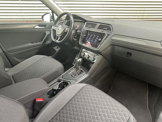 Volkswagen TIGUAN 1.5 TSI ACT Highline Business R Panoramadak | 360 Camera | Automaat | 20inch Velgen |
