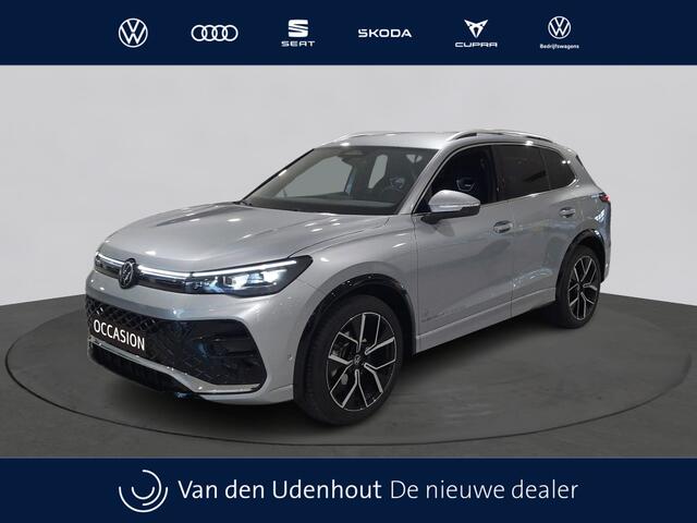 Volkswagen TIGUAN 1.5 eTSI R-Line Business | Trekhaak | Assistance Pakket | Comfort pakket