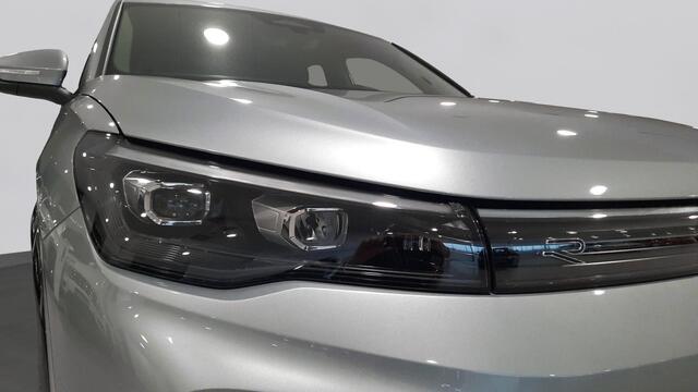 Volkswagen TIGUAN 1.5 eTSI R-Line Business | Trekhaak | Assistance Pakket | Comfort pakket