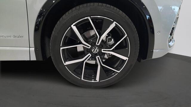 Volkswagen TIGUAN 1.5 eTSI R-Line Business | Trekhaak | Assistance Pakket | Comfort pakket