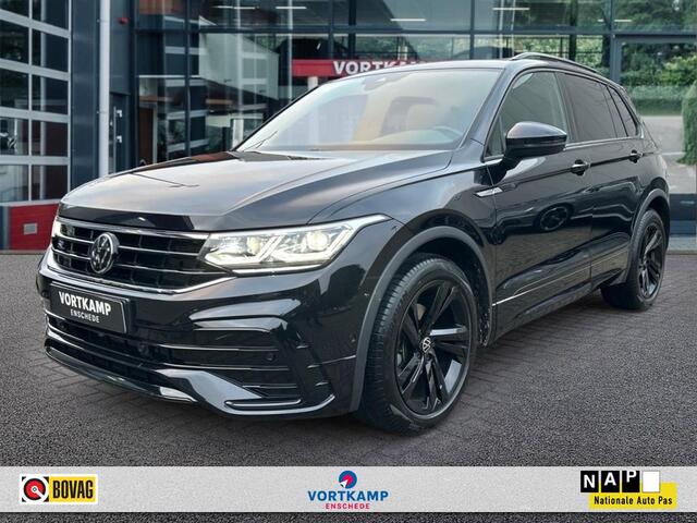 Volkswagen TIGUAN 1.5 TSI DSG R-LINE TREKHAAK/CAMERA/NAVI/CARPLAY/ACC/STOELVERW