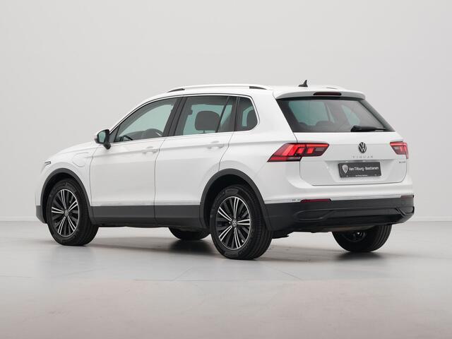 Volkswagen TIGUAN 1.4 TSI 245pk eHybrid Navigatie Pdc Side Assist Acc 259