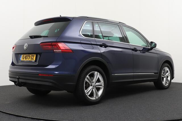 Volkswagen TIGUAN 2.0 TDI 150 PK Aut. Business+ Pano-dak Camera Trekhaak Massage