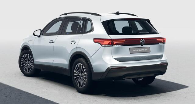 Volkswagen TIGUAN 1.5 eHybrid Life PHEV 204PK | Leverbaar vanaf half maart | Assistentie pakket | Massage stoelen | 18"Lm velgen |