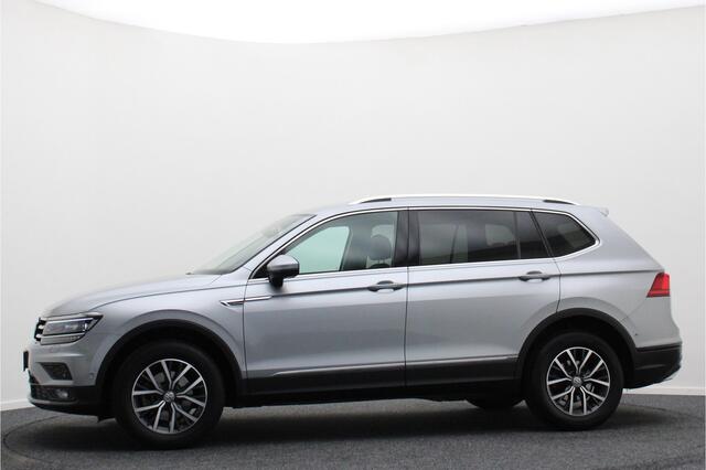 Volkswagen TIGUAN Allspace 1.5 TSI DSG Comfortline Business 7p. Climate, Camera, ACC, Apple Carplay, LED, Rijstrooksensor, PDC, 17''
