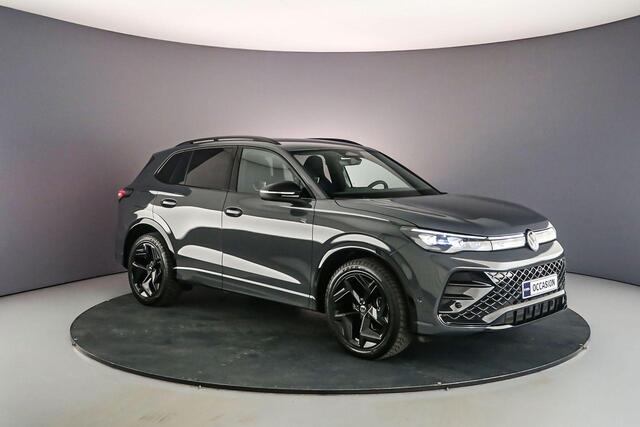 Volkswagen TIGUAN R-Line Edition 1.5 eTSI 150pk DSG Automaat Black Style, Adaptive cruise control, Elektrische achterklep, LED matrix koplampen, Navigatie, 360 camera, Parkeer assistent