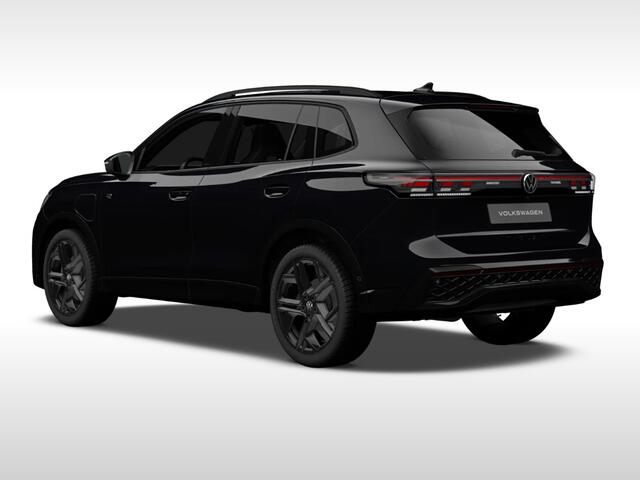 Volkswagen TIGUAN R-Line-Edition 1.5 eHybrid 204 pk 6 versn. DSG · Black style pakket · Comfort pakket · Trekhaak incl. aanhangermanoeuvreerhulp (trailer assist) ·