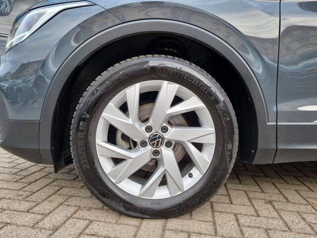 Volkswagen TIGUAN 2.0 TDI 150 PK DSG ACC Panoramadak Trekhaak Navi LED 18 Inch