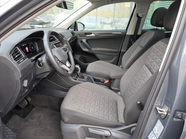 Volkswagen TIGUAN 2.0 TDI 150 PK DSG ACC Panoramadak Trekhaak Navi LED 18 Inch