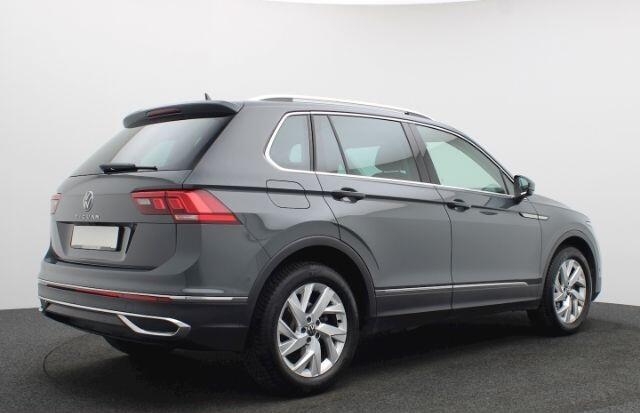 Volkswagen TIGUAN 2.0 TDI Elegance 150 PK DSG ACC Panoramadak Trekhaak LED Navi 18 Inch