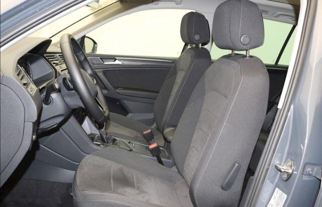 Volkswagen TIGUAN 2.0 TDI Elegance 150 PK DSG ACC Panoramadak Trekhaak LED Navi 18 Inch