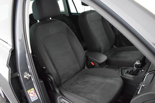 Volkswagen TIGUAN 1.5 TSI 150pk DSG Elegance Keyless Camera Virtual Cockpit Navigatie