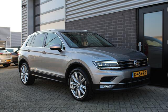 Volkswagen TIGUAN 2.0 TSI 4Motion Highline / Panoramadak / 360° Camera / Keyless