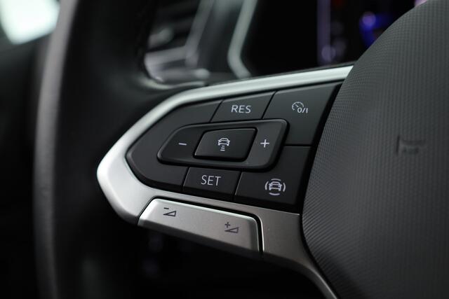 Volkswagen TIGUAN Allspace 1.5 TSI Life Business 7p. DSG | Navi | Camera | Adapt. Cruise | Elek. Trekhaak | Stoel- Stuurverw.