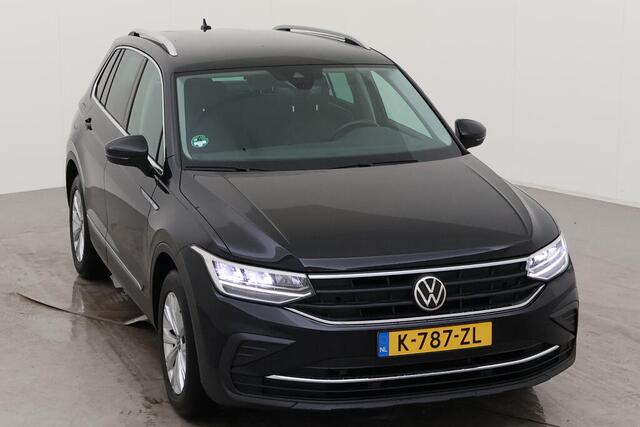 Volkswagen TIGUAN 1.5 TSI Life / Led / CLimate controle / Navigatie / Parkeersensoren V+A /