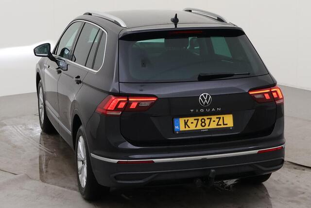 Volkswagen TIGUAN 1.5 TSI Life / Led / CLimate controle / Navigatie / Parkeersensoren V+A /