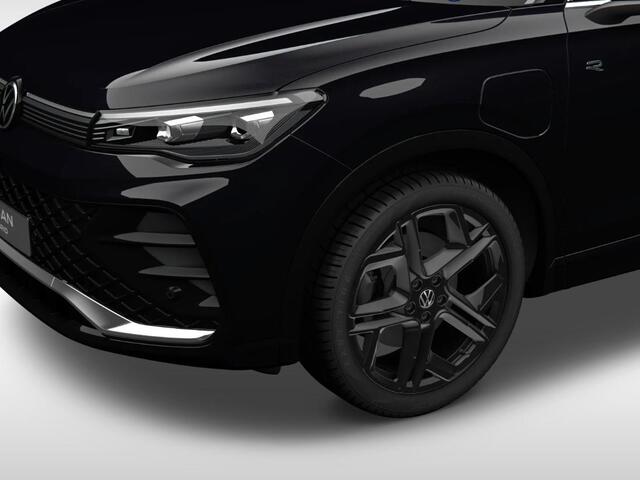 Volkswagen TIGUAN R-Line-Edition 1.5 eHybrid 204 pk 6 versn. DSG · Assistance pakket plus · Black style pakket · Comfort pakket · Design pakket · Trekhaak incl. aanhangermanoeuvreerhulp (trailer assist)
