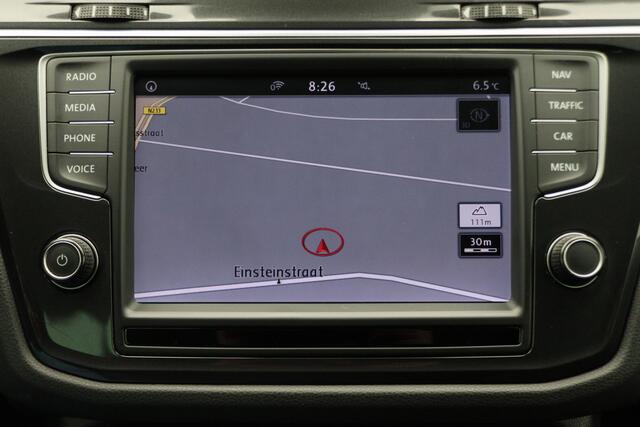 Volkswagen TIGUAN 1.4 TSI R-Line Navigatie, Apple CarPlay, Cruise, Climate, 19"