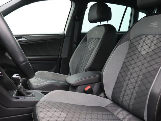 Volkswagen TIGUAN 1.4 TSI eHybrid R-Line Business+ 245PK DSG Full led, trekhaak, adaptive cruise met travel assist, stuur-stoelverwarming, schuif-kanteldak, achteruitrijcamera, elek. achterklep, 20" lichtmetaal