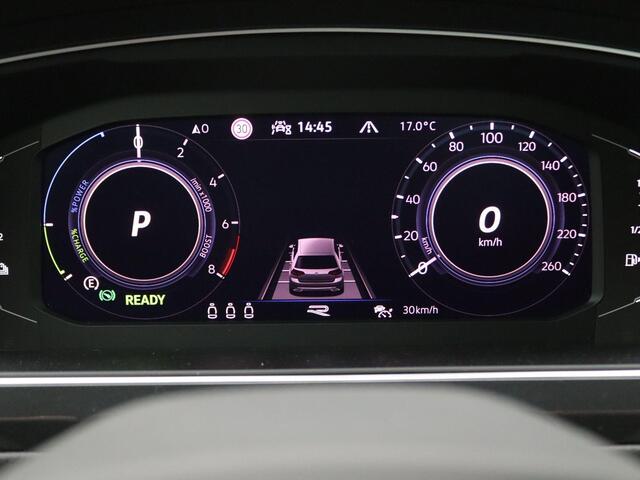 Volkswagen TIGUAN 1.4 TSI eHybrid R-Line Business+ 245PK DSG Full led, trekhaak, adaptive cruise met travel assist, stuur-stoelverwarming, schuif-kanteldak, achteruitrijcamera, elek. achterklep, 20" lichtmetaal