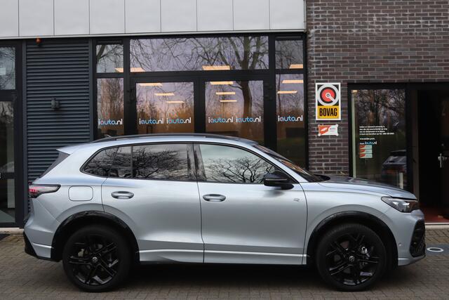 Volkswagen TIGUAN 1.5 eHybrid R-Line Black Style IQ.Light/360Camera/Keyless/DCC/Elek. klep/ErgoActive/Winter/20"