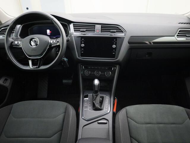 Volkswagen TIGUAN 1.5TSI/150PK ACT Highline executive DSG · Navigatie · Parkeersensoren + camera · Stuurverwarming