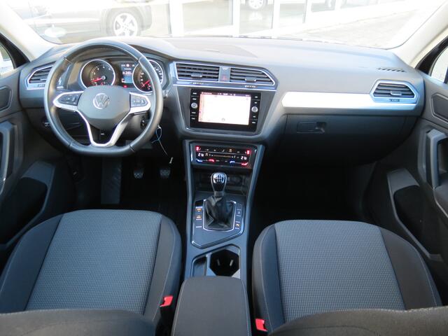 Volkswagen TIGUAN 1.5 TSI Life -130pk- | Navi | Lane-Assist | Stoelverwarming | Rijklaarprijs incl. 1 jaar Bovag garantie