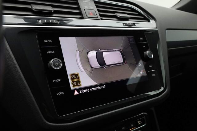 Volkswagen TIGUAN 2.0 TSI 190PK DSG 4Motion R-Line 360 Camera | LED | Trekhaak | Standkachel | ACC | 19 inch