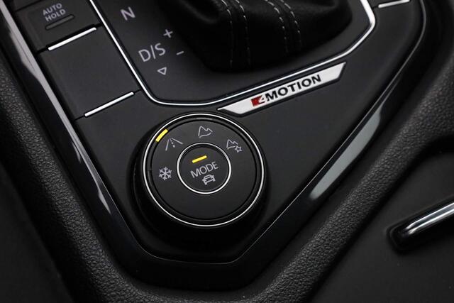 Volkswagen TIGUAN 2.0 TSI 190PK DSG 4Motion R-Line 360 Camera | LED | Trekhaak | Standkachel | ACC | 19 inch
