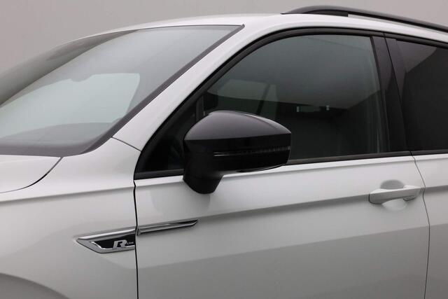 Volkswagen TIGUAN 2.0 TSI 190PK DSG 4Motion R-Line 360 Camera | LED | Trekhaak | Standkachel | ACC | 19 inch