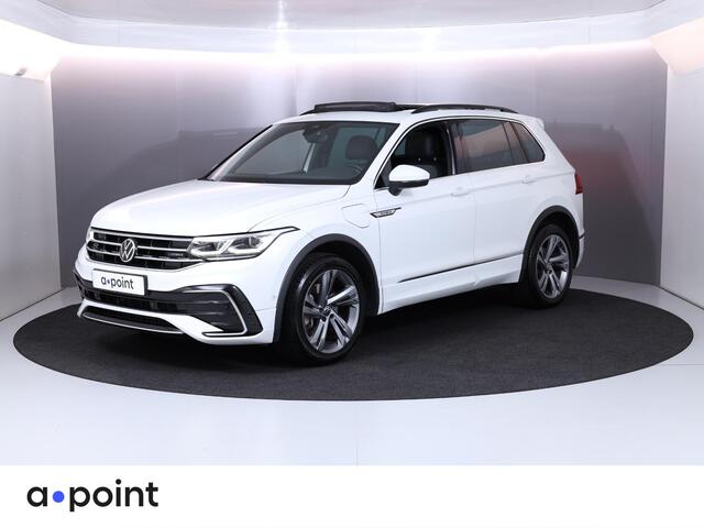 Volkswagen TIGUAN 1.4 TSI eHybrid R-Line Business 245 pk Automaat (DSG) | Navigatie | Panoramadak | Parkeersensoren (Park assist) | Achteruitrijcamera | Adaptieve cruise control | Autom. airco (3 zones) |