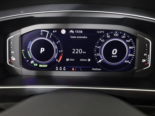 Volkswagen TIGUAN 1.4 TSI eHybrid R-Line Business 245 pk Automaat (DSG) | Navigatie | Panoramadak | Parkeersensoren (Park assist) | Achteruitrijcamera | Adaptieve cruise control | Autom. airco (3 zones) |