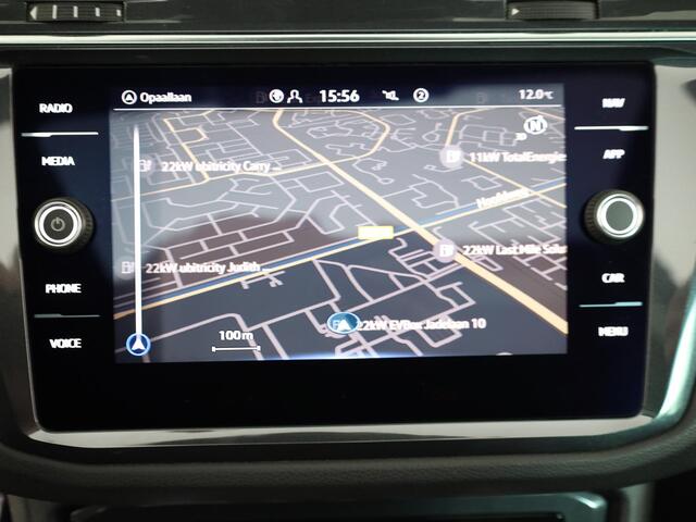 Volkswagen TIGUAN 1.4 TSI eHybrid R-Line Business 245 pk Automaat (DSG) | Navigatie | Panoramadak | Parkeersensoren (Park assist) | Achteruitrijcamera | Adaptieve cruise control | Autom. airco (3 zones) |