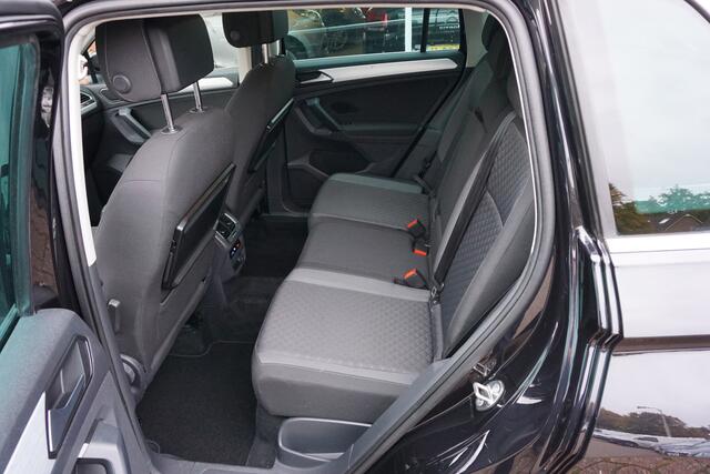 Volkswagen TIGUAN 1.4 TSI R-Line Trekhaak | PDC | Apple carplay * All in prijs *