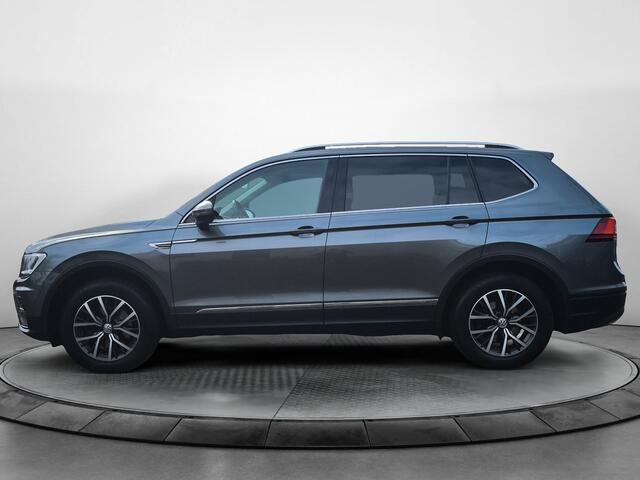 Volkswagen TIGUAN Allspace 1.5 TSI Comfortline Business 7p. (150 PK) 1e-Eig, & Dealer-Onderh., BOVAG-Garantie, Leder, Navigatie/Apple-Carplay/Android-Auto, Trekhaak, Alarm-Klasse3, Adaptive-Cruisecontrol, Keyless-Entry/Start, Elek-achterklep, Parkeersensoren-V+A, Privacy-G