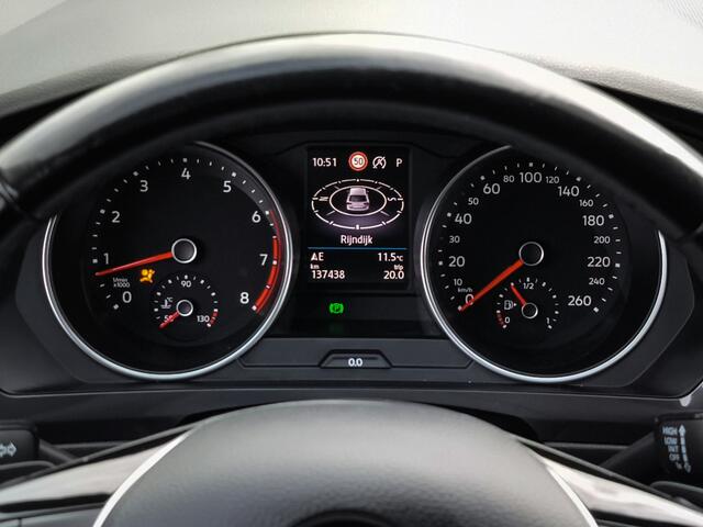 Volkswagen TIGUAN Allspace 1.5 TSI Comfortline Business 7p. (150 PK) 1e-Eig, & Dealer-Onderh., BOVAG-Garantie, Leder, Navigatie/Apple-Carplay/Android-Auto, Trekhaak, Alarm-Klasse3, Adaptive-Cruisecontrol, Keyless-Entry/Start, Elek-achterklep, Parkeersensoren-V+A, Privacy-G