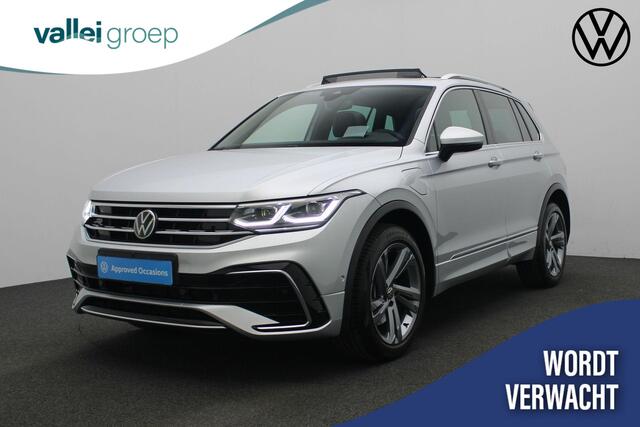 Volkswagen TIGUAN 1.4 TSI 245 pk DSG eHybrid R-Line Business | Panoramadak | Leder | Geheugenstoelen | Navigatie Discover Pro | Rondomzicht camera | Head-up display | Stoel-/achterbankverwarming