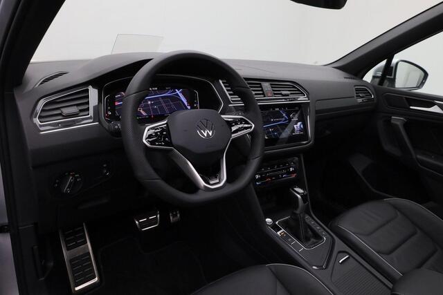 Volkswagen TIGUAN 1.4 TSI 245 pk DSG eHybrid R-Line Business | Panoramadak | Leder | Geheugenstoelen | Navigatie Discover Pro | Rondomzicht camera | Head-up display | Stoel-/achterbankverwarming