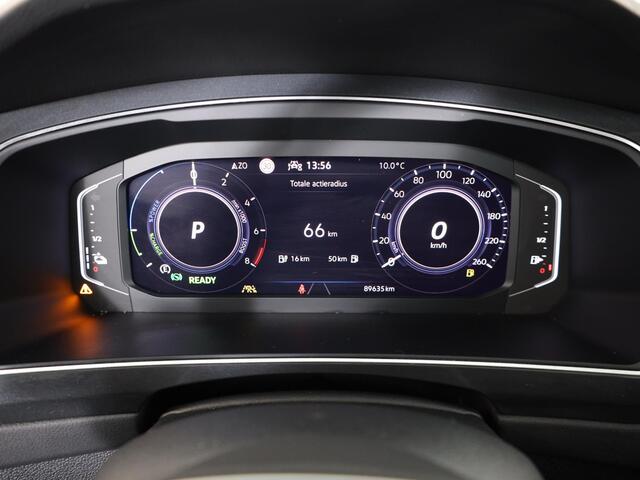 Volkswagen TIGUAN 1.4 TSI eHybrid Elegance 245 pk Automaat (DSG) | Navigatie | Panoramadak | Parkeersensoren (Park assist) | Achteruitrijcamera | Adaptieve cruise control | Stoelverwarming |