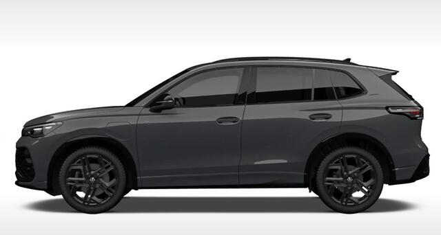 Volkswagen TIGUAN 1.5 eHybrid R-Line Edition | Black style | Trekhaak | Camera | Panoramadak |