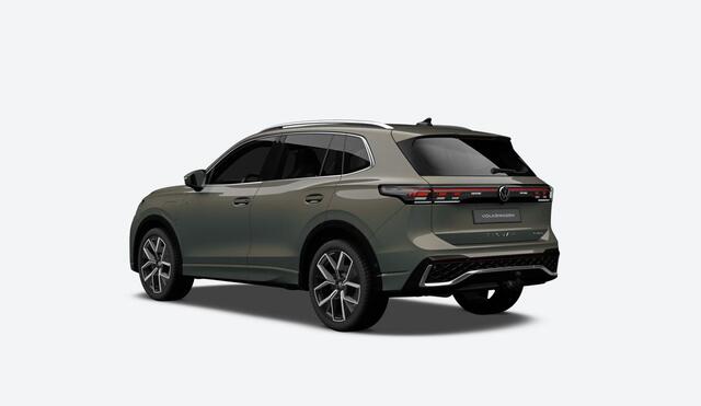 Volkswagen TIGUAN 1.5 eHybrid 204 PK R-Line Edition | Trekhaak | Panoramadak | Stuur & Stoelverwarming |