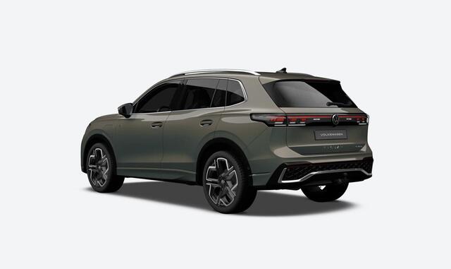 Volkswagen TIGUAN 1.5 eHybrid 272 PK R-Line Edition | Trekhaak | Panoramadak | Stuur & Stoelverwarming |