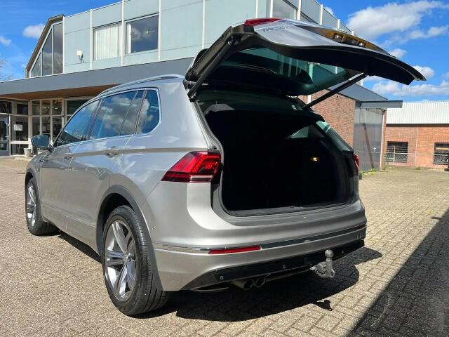 Volkswagen TIGUAN 1.4 TSI Highl. R-Line PANORAMDAK