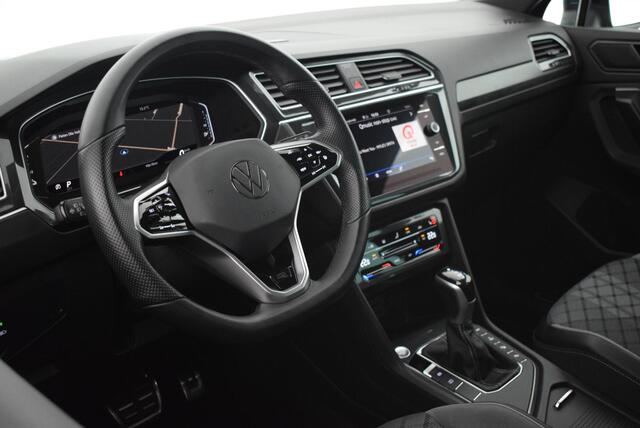Volkswagen TIGUAN 1.4 TSI eHybrid 245pk R-Line Business + Trekhaak Stoelverwarming Keyless Panoramadak Navigatie