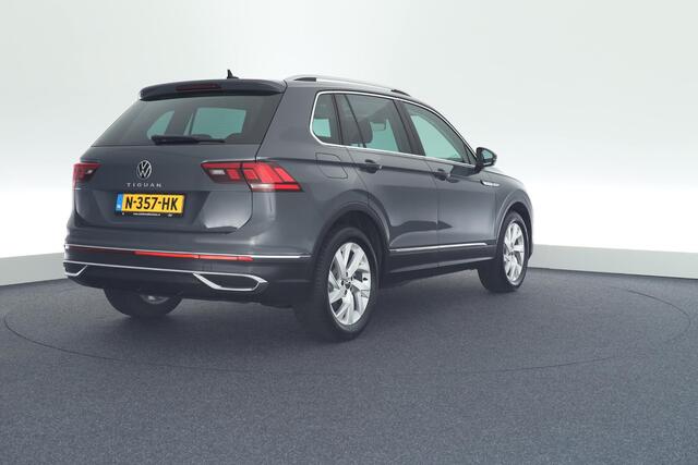 Volkswagen TIGUAN 1.5 TSI 150pk DSG Elegance Keyless Camera Stoelverwarming Virtual Cockpit Navigatie